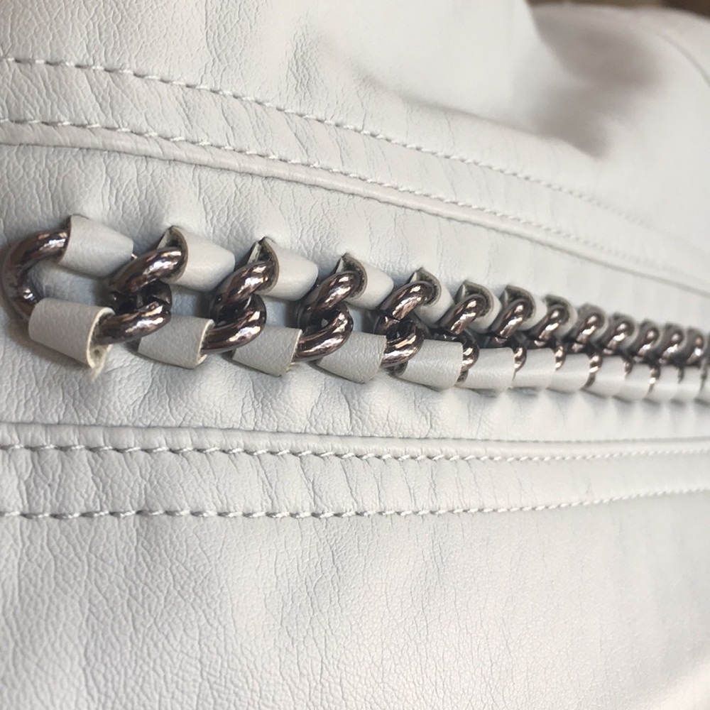 Jennifer Lopez Jacket - Picture 6 of 8